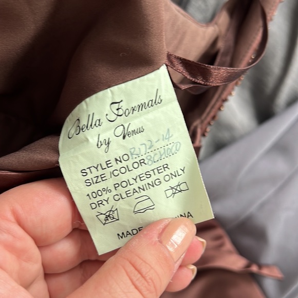 🥁FINAL PRICE🥁 Beautiful evening deess - Picture 4 of 4